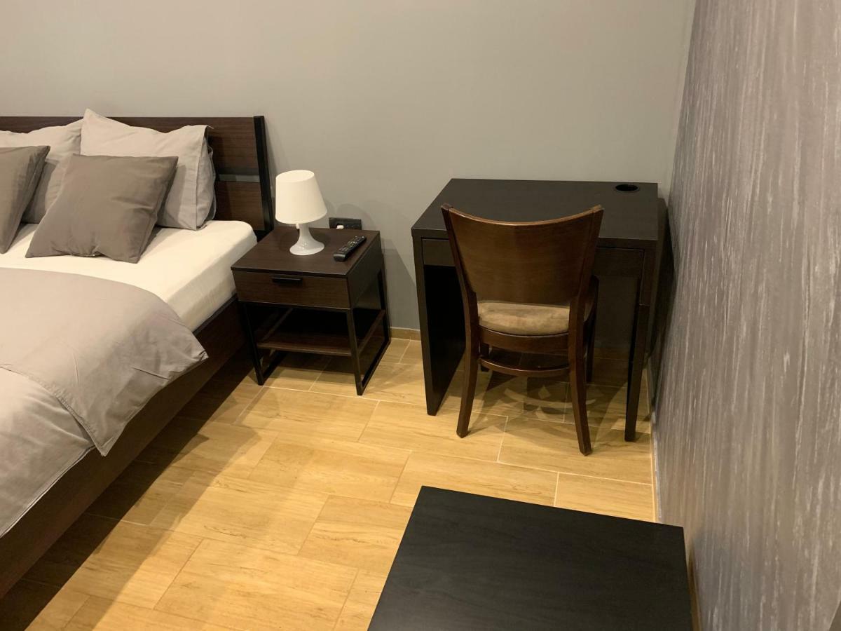 Motel Stari Hrast Markovac Ngoại thất bức ảnh